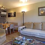 Immeuble Rond-point Apt- 11 By Interhome 公寓